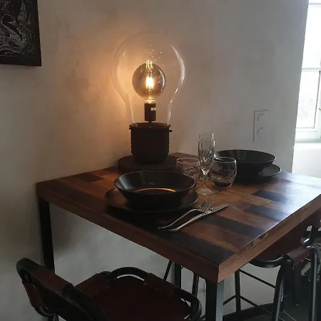 Tour De Lacuzon Appartement Dole